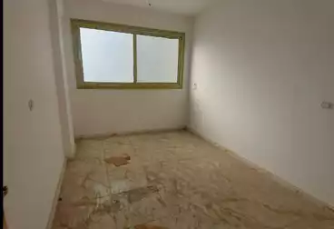 Apartments For sale - 2 rooms - floor 1