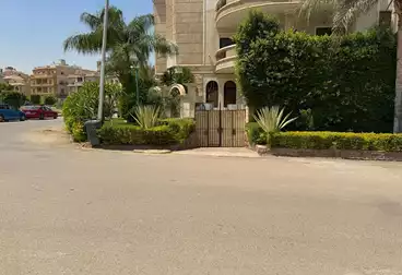 Properties For sale - 10 rooms