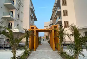 Apartments For sale - 3 rooms - floor 4