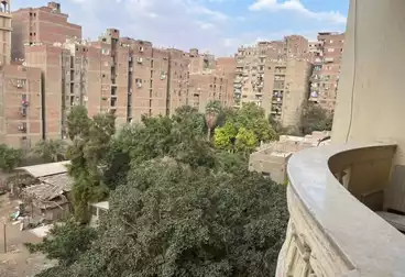 Apartments For sale - 3 rooms - floor 5