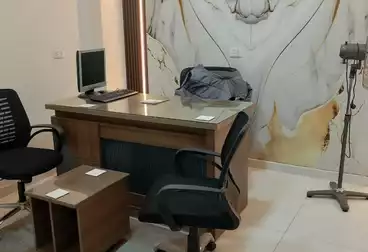 إداري للبيع - 1 غرف - بالدور 2