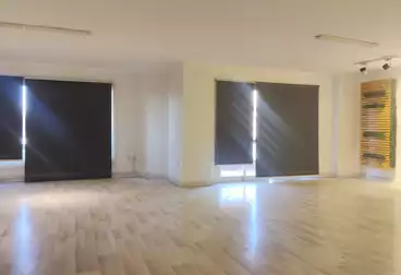 مكاتب للإيجار - 4 غرف - بالدور 2