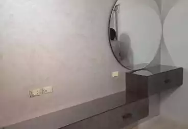 Apartments For sale - 3 rooms - floor 1