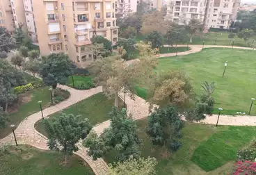 Apartments For sale - 3 rooms - floor 6