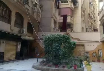 شقق للبيع - 2 غرف - بالدور 7