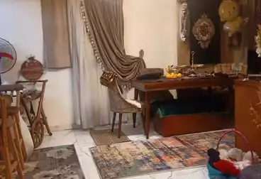 شقق للبيع - 3 غرف - بالدور 8