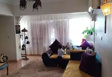 شقق للبيع - 2 غرف - بالدور 5