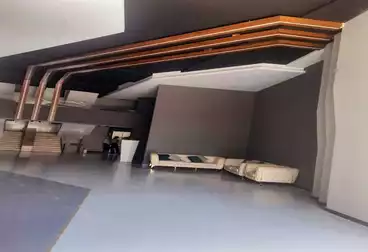 مكاتب للإيجار - 4 غرف - بالدور 1