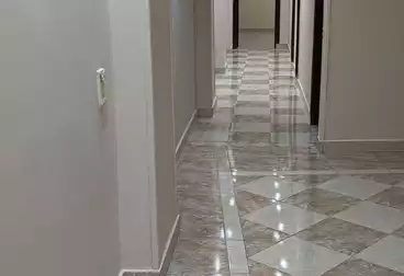 Apartments For rent - 5 rooms - floor 8