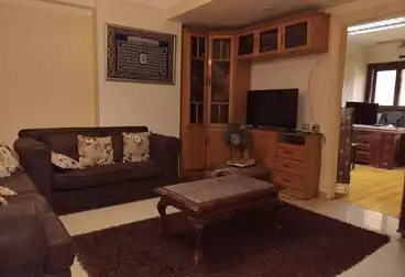 شقق للبيع - 3 غرف - بالدور 1