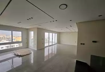 Apartments For rent - 3 rooms - floor 4