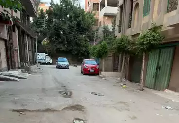 House / Home For sale - 4 rooms