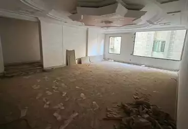 شقق مفروشة للبيع - 3 غرف - بالدور 5