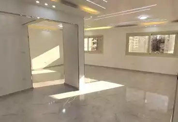 Apartments For sale - 3 rooms - floor 9