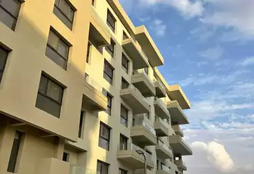 ستوديو للبيع - 1 غرف - بالدور 3