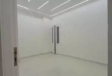 undefined undefined - 2 rooms - floor 2