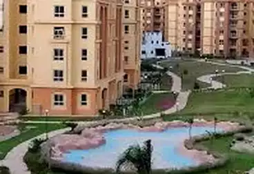 شقق للبيع - 4 غرف - بالدور 1