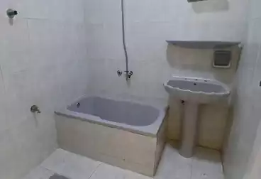 undefined undefined - 2 rooms - floor 4