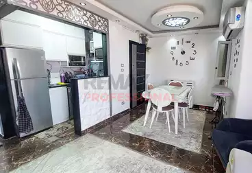 undefined undefined - 2 rooms - floor 13