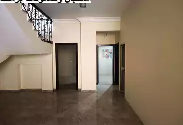 عقارات للإيجار - 4 غرف - بالدور 1