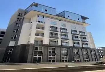 شقق للبيع - 1 غرف - بالدور 3