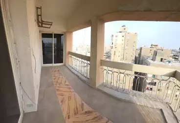 Duplex For rent - 6 rooms - floor 11