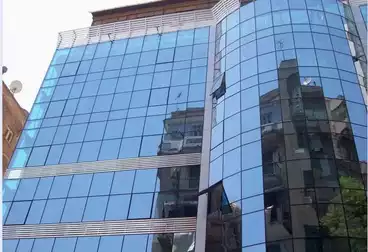 Administrative For rent - 8 rooms - floor 6