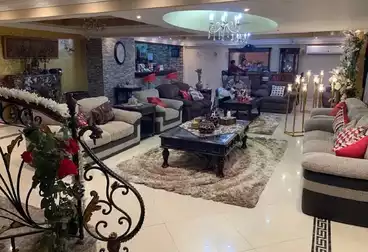 Duplex with Garden For sale - 5 rooms - floor 0