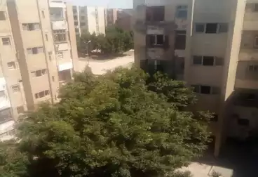 Apartments For sale - 2 rooms - floor 5