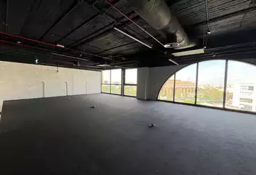 مساحة مكتبية للإيجار - بالدور 0