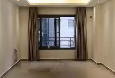 undefined undefined - 2 rooms - floor 4