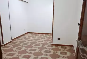 Apartments For sale - 2 rooms - floor 5