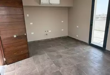 Apartments For rent - 4 rooms - floor 2