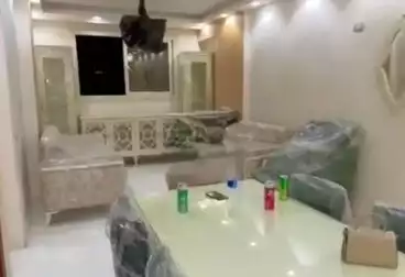 شقق للبيع - 3 غرف - بالدور 8