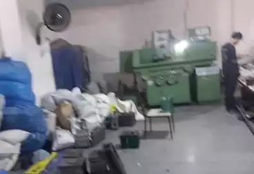 مصنع للإيجار