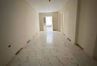 شقق للبيع - 3 غرف - بالدور 1