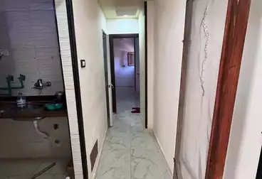 شقق للبيع - 2 غرف - بالدور 8