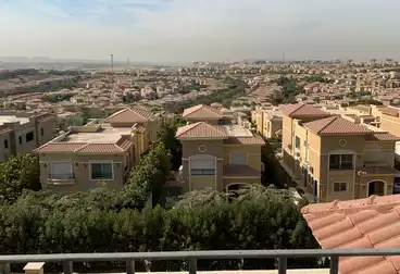 عقارات للبيع - 6 غرف