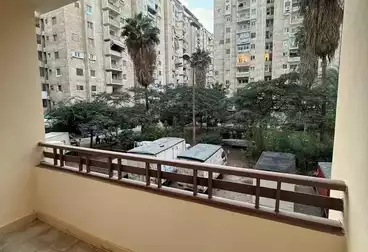 Apartments For sale - 2 rooms - floor 1