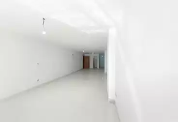 Apartments For sale - 3 rooms - floor 5