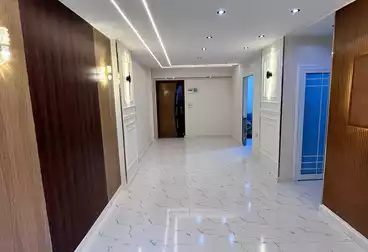 Apartments For sale - 3 rooms - floor 10