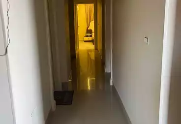 Apartments For sale - 3 rooms - floor 8