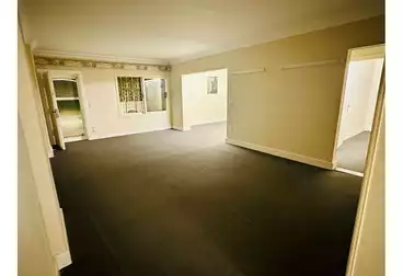 شقق للإيجار - 3 غرف - بالدور 0