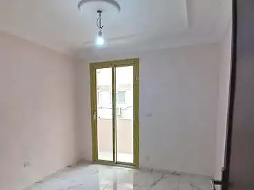 Apartments For sale - 2 rooms - floor 3