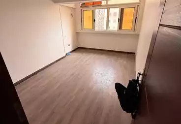 undefined undefined - 2 rooms - floor 16