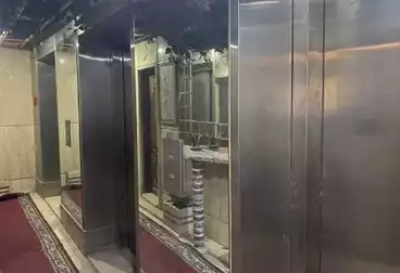 Furnished Apartment For sale - 3 rooms - floor 30