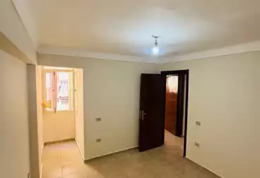 Apartments For sale - 2 rooms - floor 5