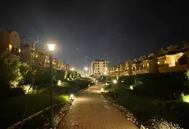 شقق للإيجار - 3 غرف - بالدور 2