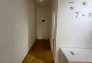 إداري للإيجار - 2 غرف - بالدور 0