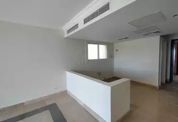 undefined undefined - 2 rooms - floor 2